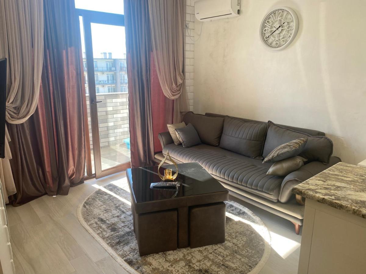 Jasmine Apartment In New Bulvar Batumi Exterior photo