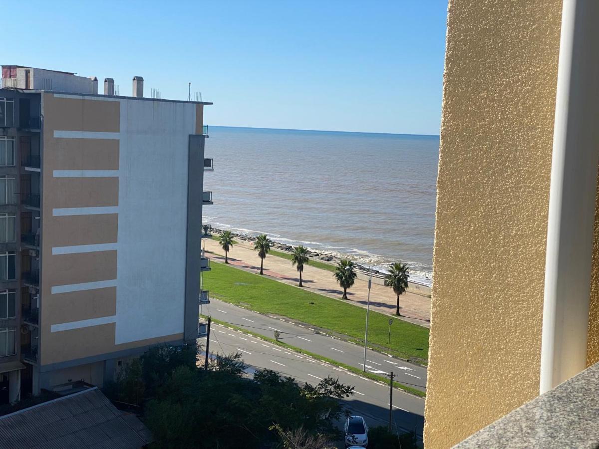 Jasmine Apartment In New Bulvar Batumi Exterior photo