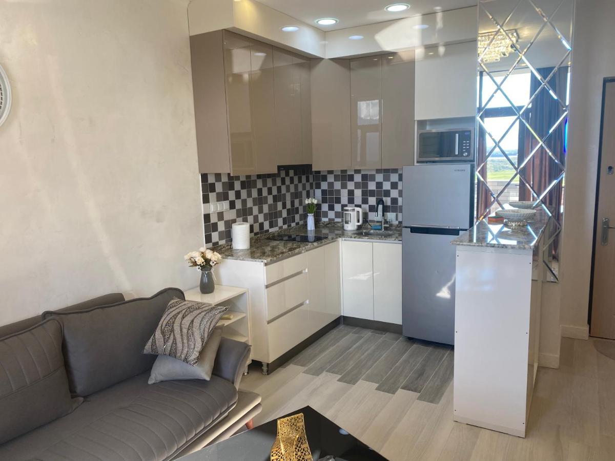 Jasmine Apartment In New Bulvar Batumi Exterior photo