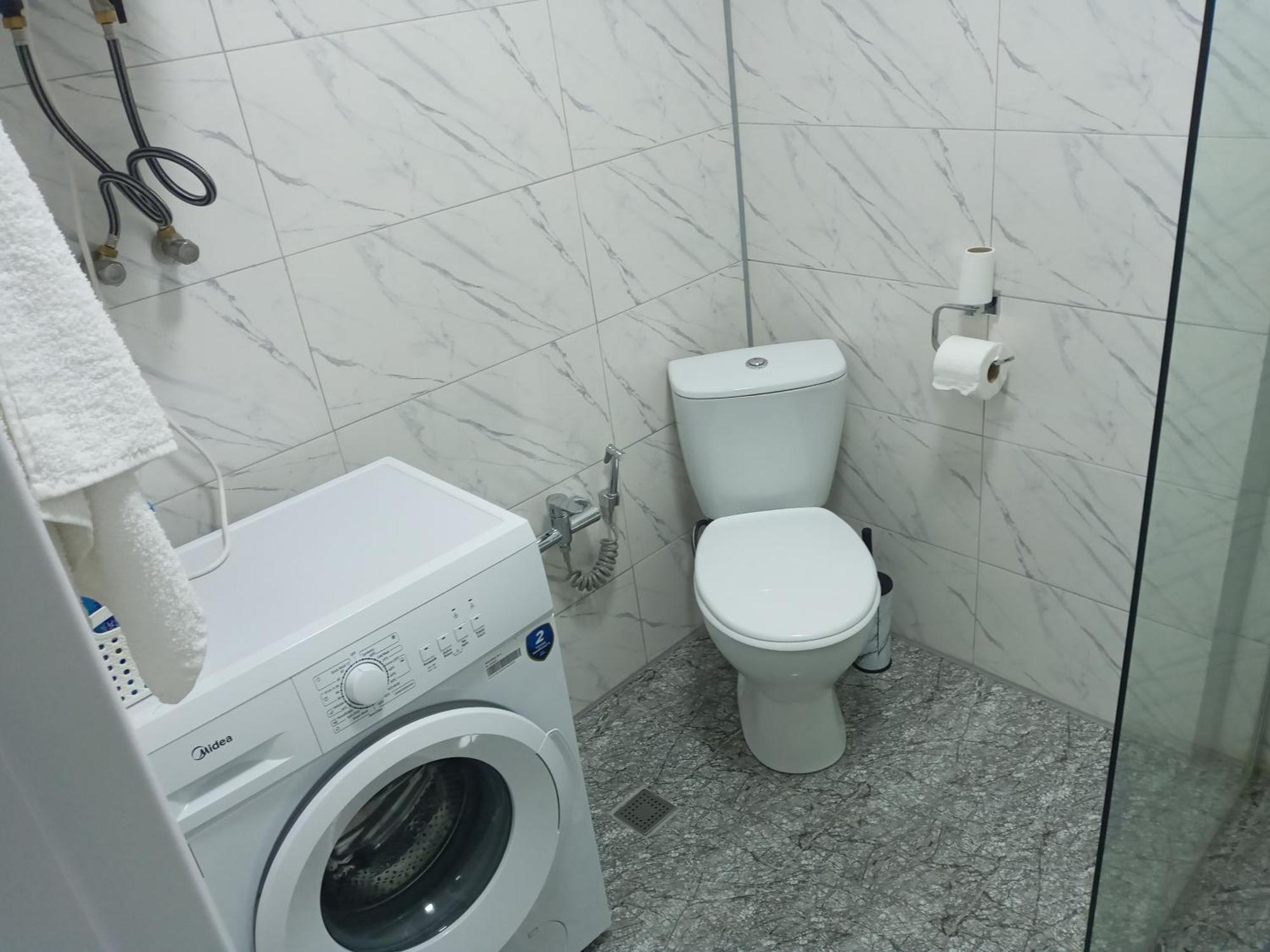 Jasmine Apartment In New Bulvar Batumi Exterior photo
